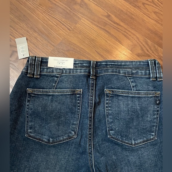 NWT M Jeans by Maurice’s Size 10 Mid Rise Regular Dark Wash Jeans. - Picture 8 of 13